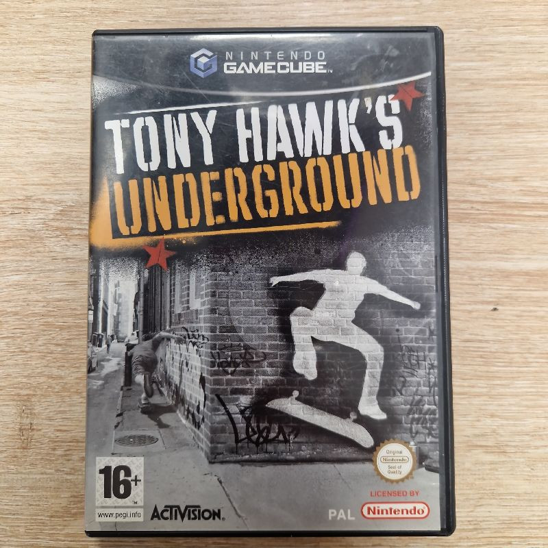 TONY HAWKS UNDERGROUND - GAMECUBE TONY HAWKS UNDERGROUND - GAMECUBE
