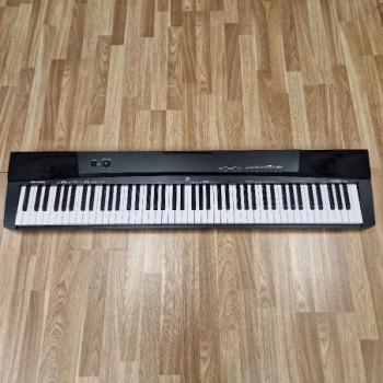 PIANO SYNTHETISEUR 88 TOUCHES STOL MK885