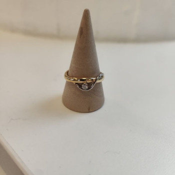 BAGUE OR JAUNE 18K 4.1GR DIAMANT T58