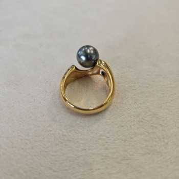 BAGUE OR JAUNE 18CTS ET PERLE DE TAHITI 8.4GRS T.53/2
