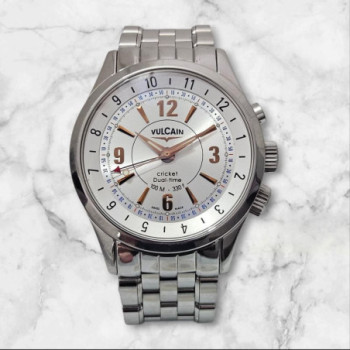 MONTRE VULCAIN CRICKET DUAL TIME + LIVRET +MAILLONS 100105.019