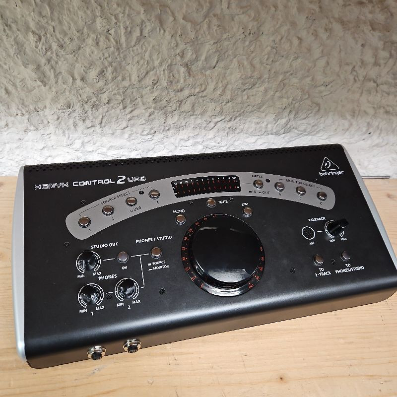 BEHRINGER XENYX CONTROL 2 USB BEHRINGER XENYX CONTROL 2 USB