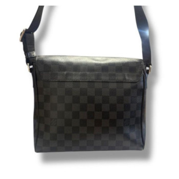 SACOCHE LOUIS VUITTON DISTRICT PM 2018 3406