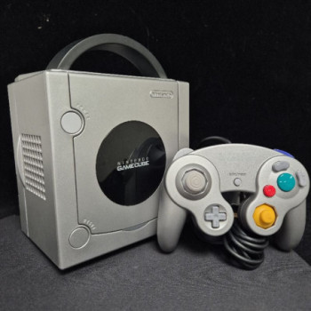 CONSOLE GAMECUBE GRISE