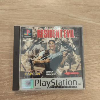 RESIDENT EVIL  PLATINUM  + NOTICE - PS1 (VERSION FR)