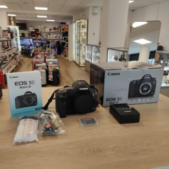 CANON EOS 5D MARK III - BLACK CANON