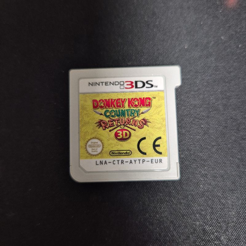 DONKEY KONG COUNTRY RETURNS 3D 3DS SANS BOITE DONKEY KONG COUNTRY RETURNS 3D 3DS SANS BOITE