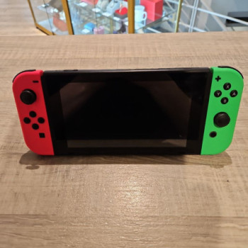 NINTENDO SWITCH ROSE/VERT