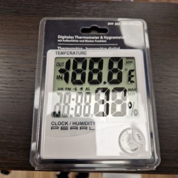 THERMOMETRE-HYGROMETRE NUMERIQUE PEARL