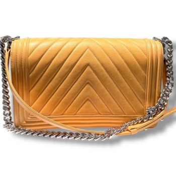 SAC CHANEL BOY JAUNE 