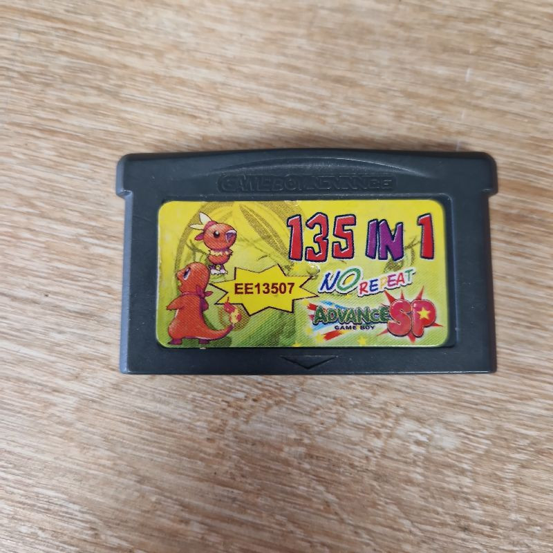 135 IN 1: NO REPEAT - GAMEBOY ADVANCE (JEU SEUL) 135 IN 1: NO REPEAT - GAMEBOY ADVANCE (JEU SEUL)