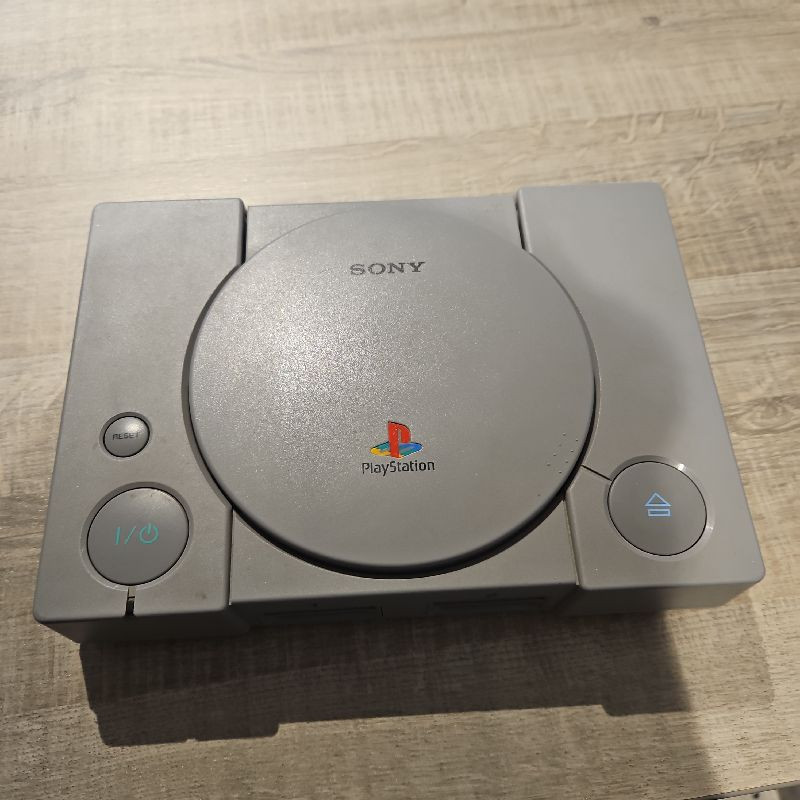 CONSOLE PS1 + MANETTE CONSOLE PS1 + MANETTE