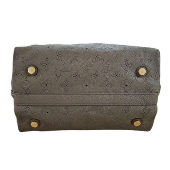 SAC A MAIN LOUIS VUITTON MAHINA TAUPE