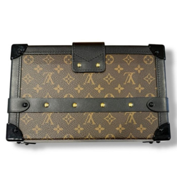 LOUIS VUITTON PETITE MALLE