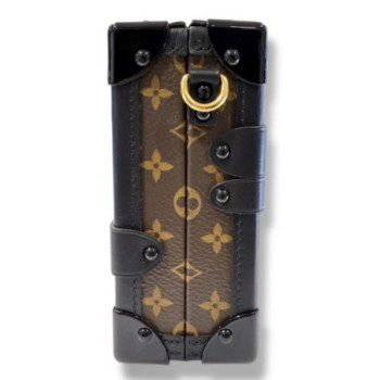 LOUIS VUITTON PETITE MALLE