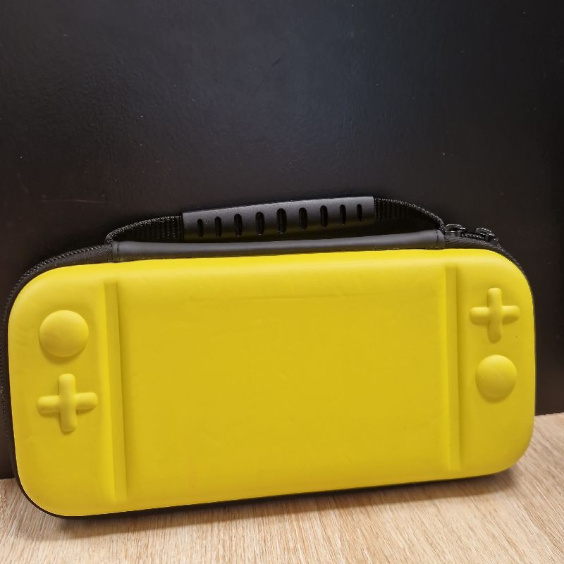 HOUSSE NINTENDO SWITCH JAUNE