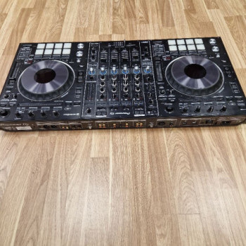 PLATINE DJ PIONEER DDJ-RZ CONTRÔLEUR DJ PROFESSIONNEL