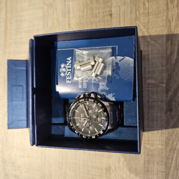 MONTRE FESTINA F20560/5 10ATM