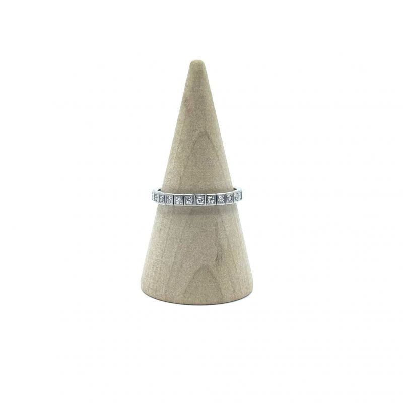 BAGUE CHOPARD ICE CUBE OR BLANC 18CT & 14 DIAMANTS 2.66G T.53 BAGUE CHOPARD ICE CUBE OR BLANC 18CT & 14 DIAMANTS 2.66G T.53