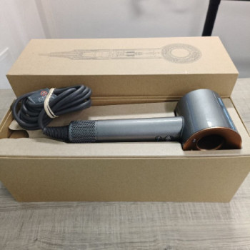 DYSON SUPERSONIC SECHE CHEVEUX