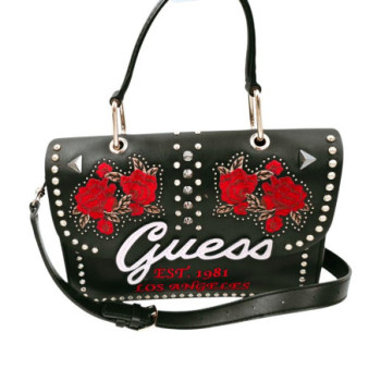GUESS IN LOVE