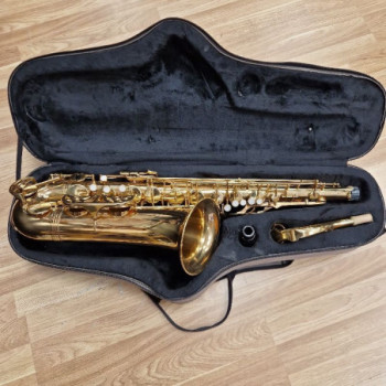 SAXOPHONE TENOR JUPITER STS-485 GOLD + COFFRE