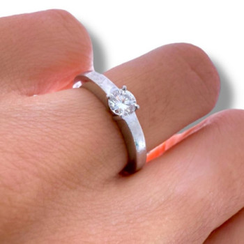 BAGUE CARTIER  DIAMANT PT950 T50 5.35GR  DIAMANT 0.28