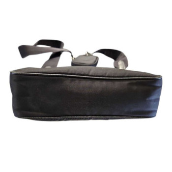 SAC PRADA NYLON NOIR RE EDITION 2005