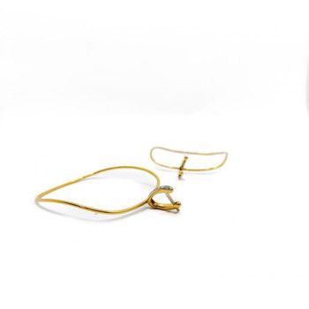 B.O OR 18 CT ET DIAMANTS 12.06 GR