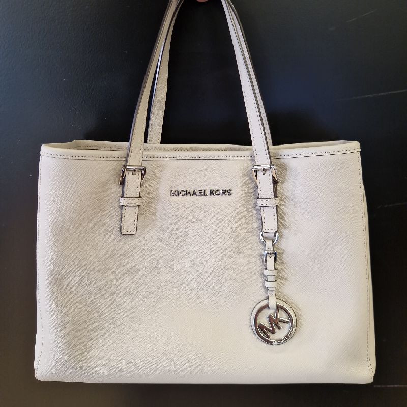 SAC A MAIN MICHAEL KORS BLANC/GRIS SAC A MAIN MICHAEL KORS BLANC/GRIS