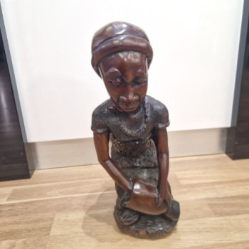 STATUE AFRICAINE JARRE ET BEBE EBENE 40CM