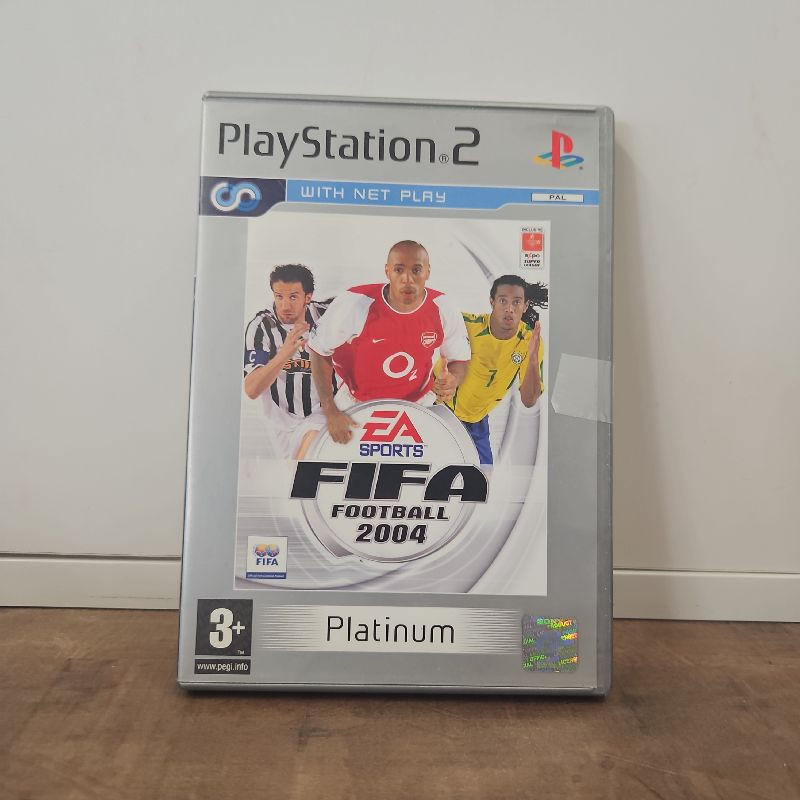 FIFA FOOTBALL 2004 - PS2 FIFA FOOTBALL 2004 - PS2