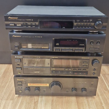 ENSEMBLE PIONEER AMPLI A-407R TUNER F-208RDS CASSETTE CT-447 CD PD-M406
