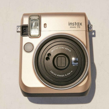 INSTAX INSTAX MINI 70 INSTANT FILM CAMERA