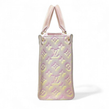 SAC A MAIN LOUIS VUITTON ON THEGO PM LIGHT PINK MONOGRAM