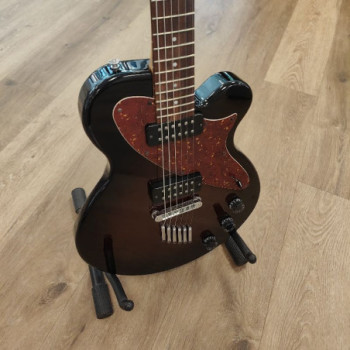 YAMAHA  AES 800