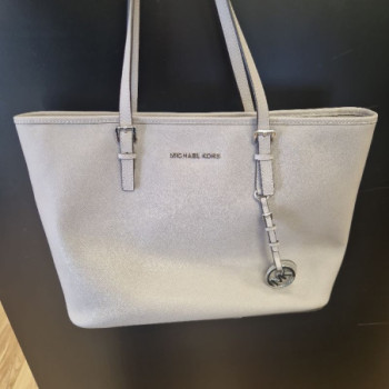 SAC CABAS MICHAEL KORS GRIS TAUPE