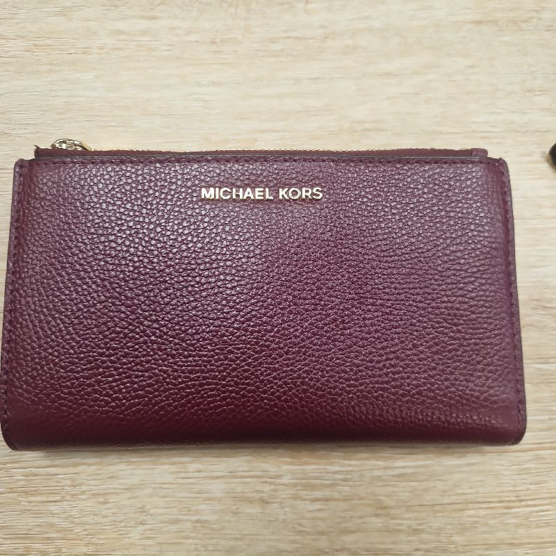 PORTEFEUILLE MICHAEL KORS BORDEAU PORTEFEUILLE MICHAEL KORS BORDEAU