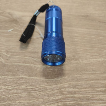 LAMPE TORCHE 9 LED
