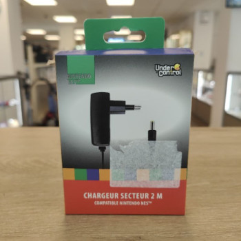 CHARGEUR SECTEUR 2M NINTENDO NES