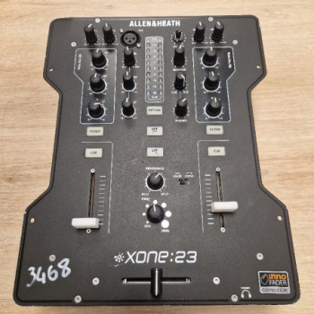 TABLE DE MIXAGE ALLEN & HEATH XONE 23