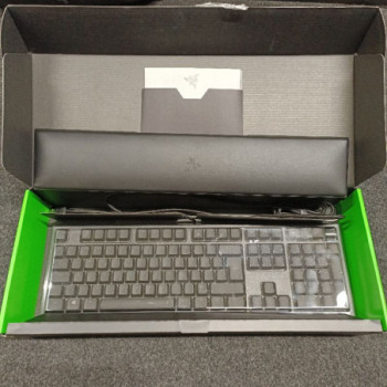 CLAVIER RAZER ORNATA V2