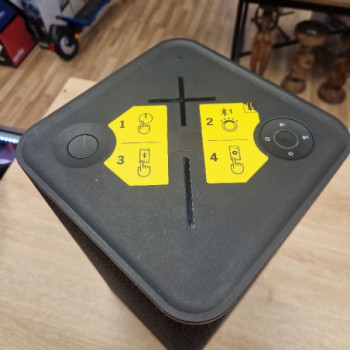 ULTIMATE EARS HYPERBOOM