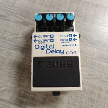 BOSS DIGITAL DELAY DD-7