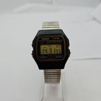 CASIO F91W