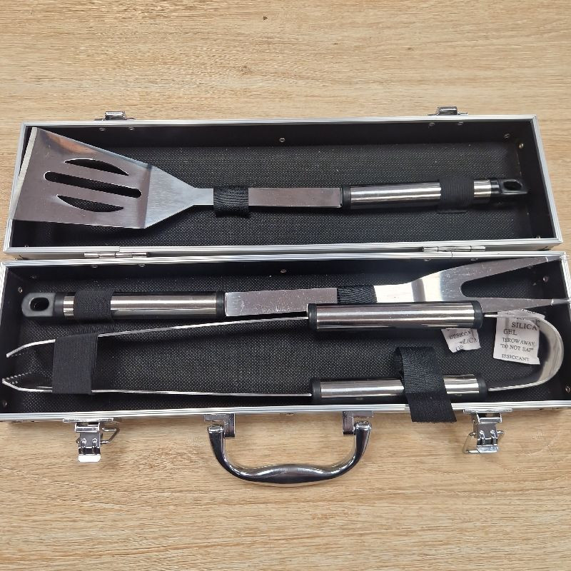 SET BARBECUE INOX 3 PIECES SET BARBECUE INOX 3 PIECES