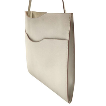 HERMES ONIMETOU CUIR 16.5CM X 19.50CM