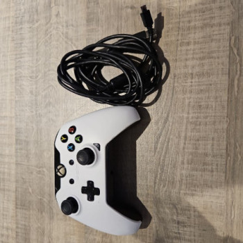 MANETTE PDP XBOX ONE AVEC FIL