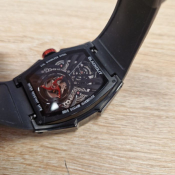 BLACKOUT AUTOMATIC P-ONE R