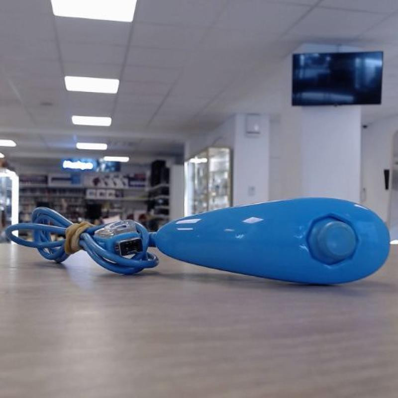 NUNCHUCK BLEU NUNCHUCK BLEU